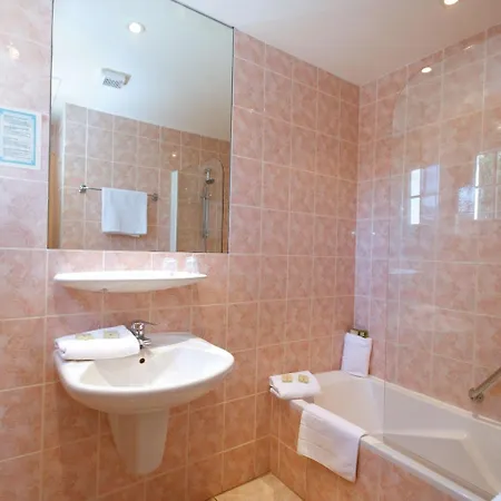 Hotell Logis L'esterella 3*