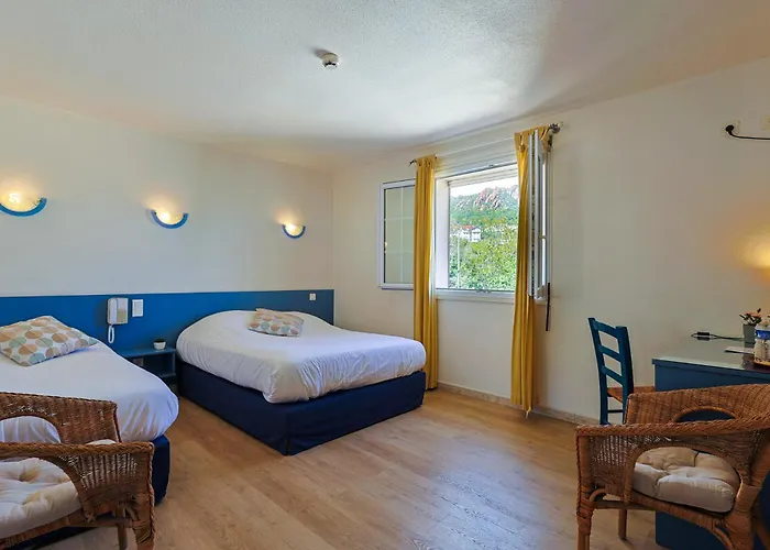 Logis L'esterella Hotel Saint-Raphaël