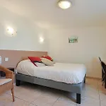 Logis L'esterella Hotel 3*
