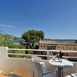 Hotel Logis L'esterella 3*