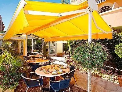 Logis L'esterella Hotel Saint-Raphael (Var)