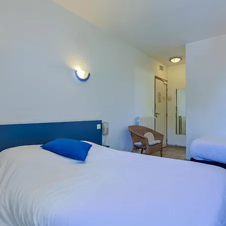 Logis L'esterella 3*