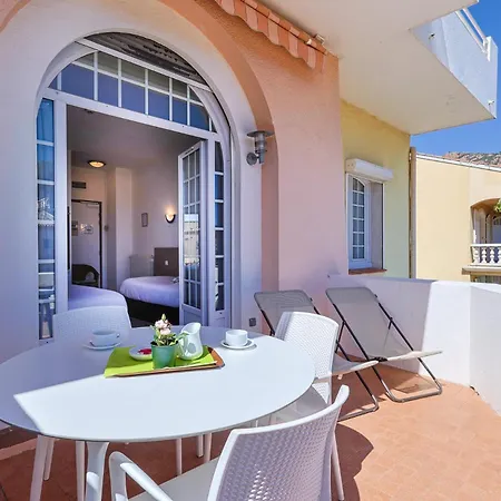 Logis L'esterella 3*