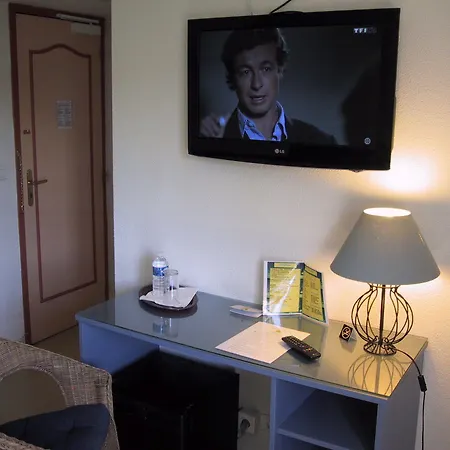 Logis L'esterella 3*