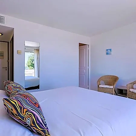 Hotel Logis L'esterella 3*