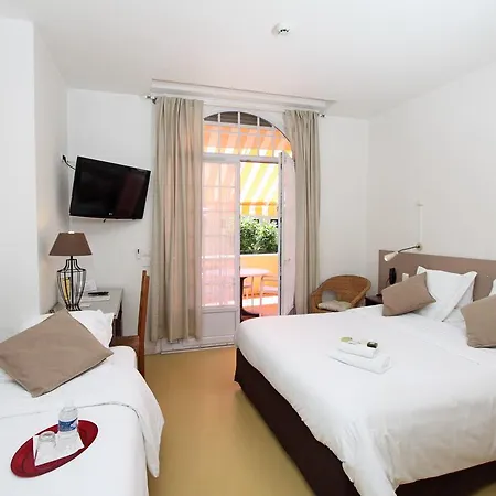 Logis L'esterella Saint-Raphaël