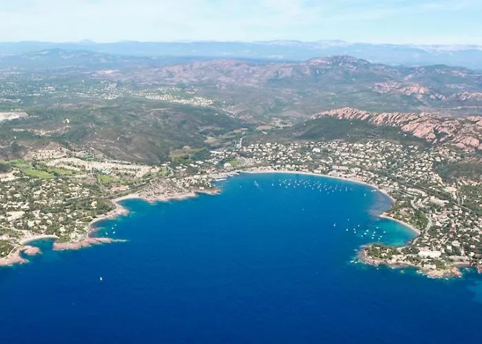 Logis L'esterella Hotel Saint-Raphaël